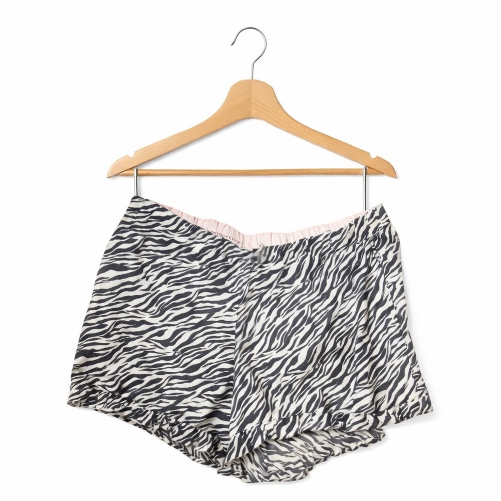 Victoria’s Secret Zebra Print Pajama Shorts NWT Flirty Lounge Sleep Shorts